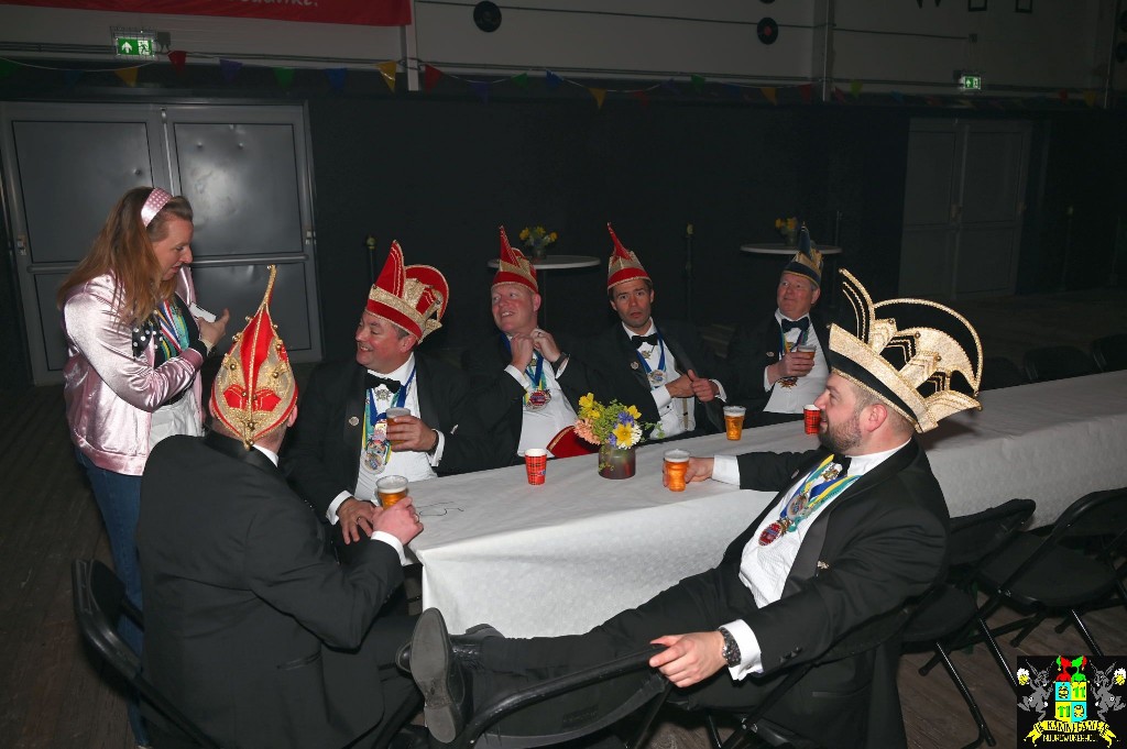 ../Images/Seniorencarnaval 2026 086.jpg